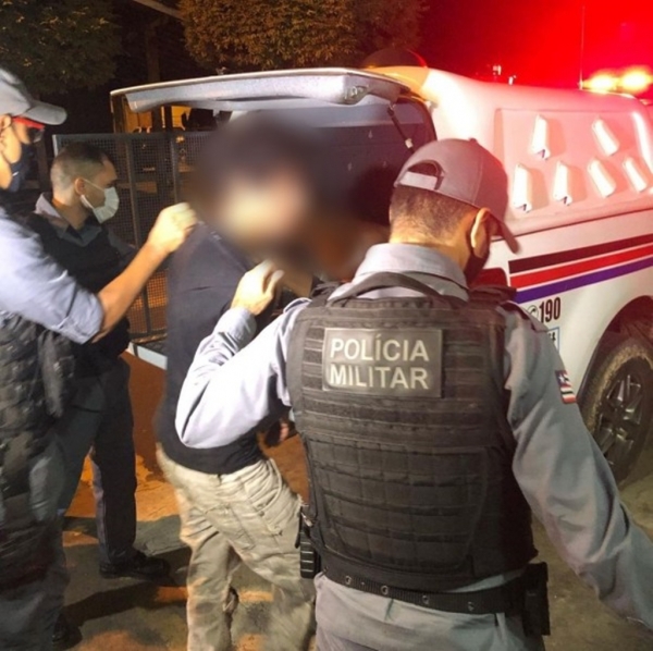 Briga de família termina com dois homens conduzidos à delegacia