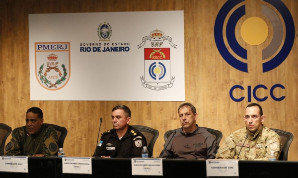 Sobe para 18 número de mortos em operação no Complexo do Alemão