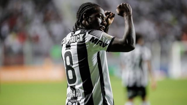 DINOVO - Em noite de golaços, Victor e superação, Atlético-MG segura a pressão e vence o Flamengo