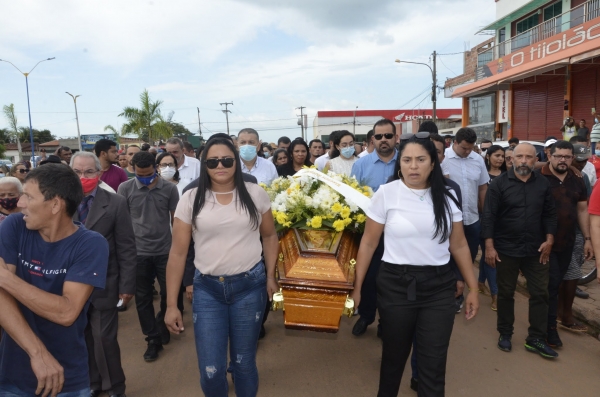  Buriticupu se despede do ex-prefeito Primo