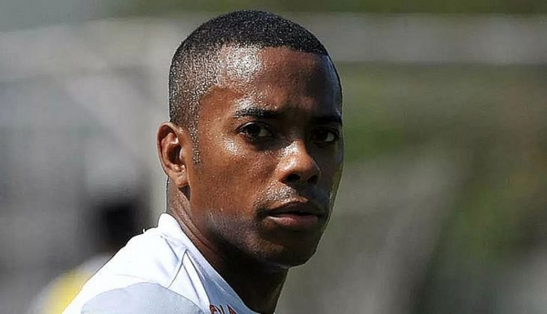 STJ DECIDIRÁ EM MARÇO SE ROBINHO CUMPRIRÁ PENA POR ESTUPRO NO BRASIL