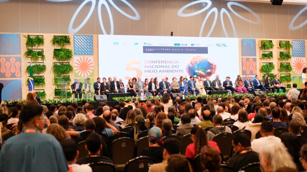  AÇAILÂNDIA PRESENTE NA 5ª CONFERÊNCIA NACIONAL DO MEIO AMBIENTE EM BRASÍLIA
