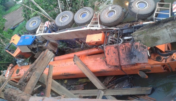 Acidente na Vale deixa um morto e outro ferido