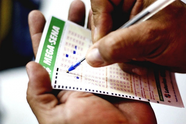 Mega-Sena acumula, e prêmio estimado chega a R$ 30 milhões