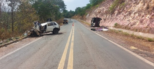 COLISÃO ENTRE DOIS VEÍCULOS DEIXA UM MORTO NA BR-230 NO MARANHÃO