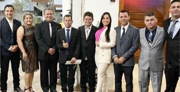 URGENTE: Juiz dá prazo de 48 horas para que o presidente Ceará dê posse aos 09 vereadores que tiveram seus mandatos extintos