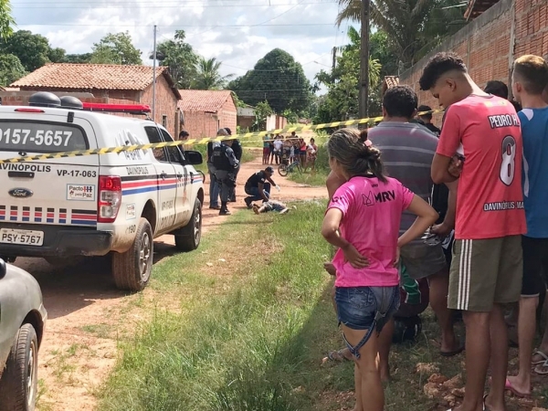 Jovem de 19 anos é assassinado a tiros enquanto andava de bicicleta no MA