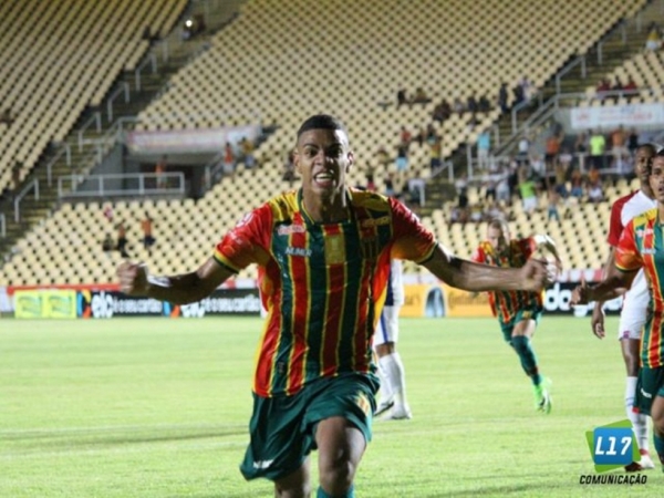 Com gol de pênalti, Sampaio vence o Paraná e avança na Copa do Brasil