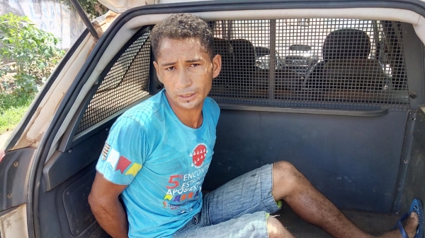 AÇAILÂNDIA – Homem é preso em flagrante invadindo residência no Bairro Nova Açailândia.