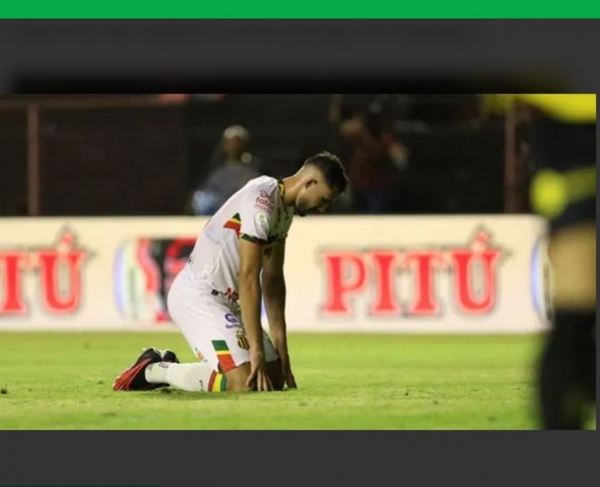 SPORT GOLEIA E REBAIXA SAMPAIO CORRÊA, MAS NÃO CONSEGUE ACESSO