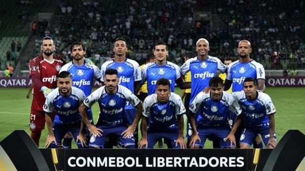 RESUMO LIBERTADORES  -Palmeiras passa fácil pelo Melgar, Grêmio joga mal,perde para o Libertad e o Nacional vence o Atlético-MG