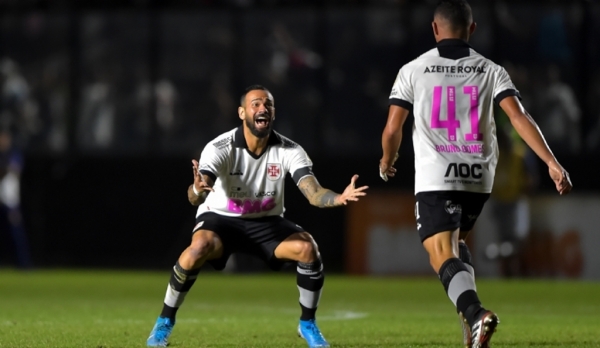 Vasco domina clássico, vence o Botafogo e abre oito pontos para o Z-4