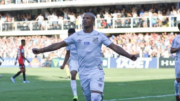 Santos e São Paulo empatam na Vila Belmiro; assista ao pós-jogo