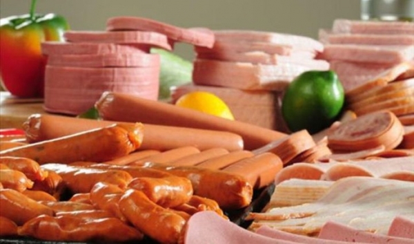 Acordo com indústria retira mais de 17 mil toneladas de sal dos alimentos