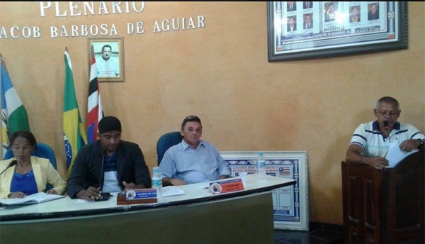 Câmara contraria parecer do TCE e aprova contas de ex-prefeito