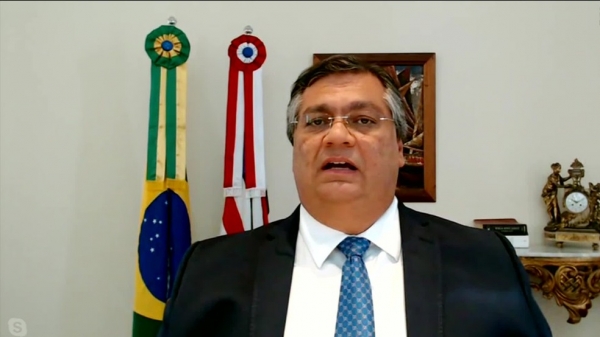 Governador Flávio Dino anuncia desfiliação do PCdoB após 15 anos no partido: 'visões diferentes'