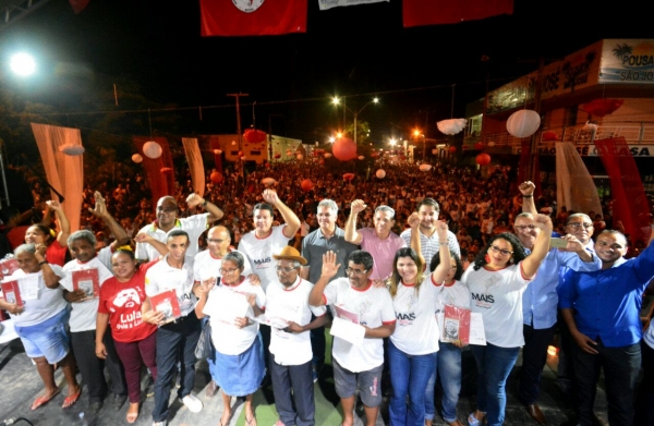 Mais de dois mil adultos e idosos são alfabetizados em Aldeias Altas pelo 