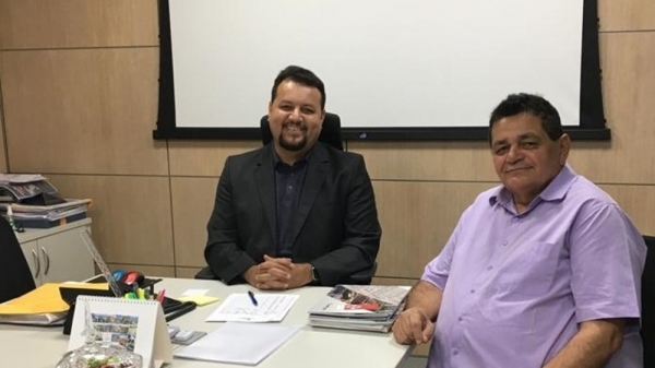 Prefeito de Açailândia se reúne com secretário Clayton Noleto da SINFRA