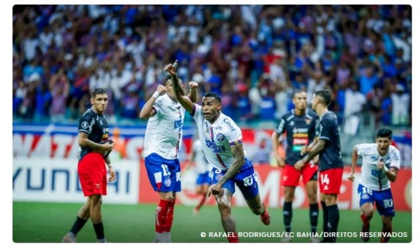 BAHIA VENCE E ALCANÇA A FASE DE GRUPOS DA COPA LIBERTADORES