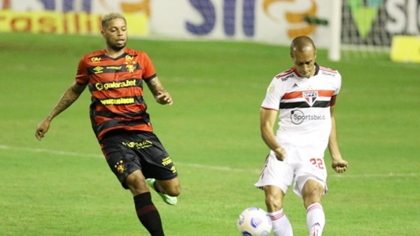 São Paulo marca no início, vence Sport e abre vantagem contra Z-4