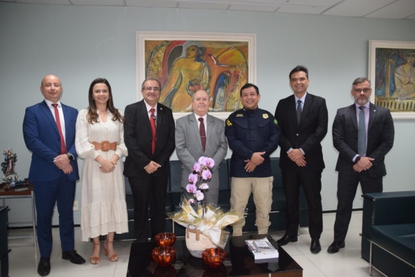 Novo superintendente da PRF visita  Ministério Público do Maranhão
