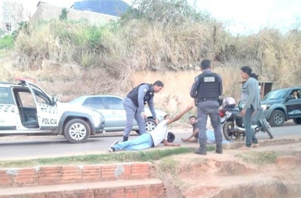 AÇAILÂNDIA - Dois jovens são presos acusados de cometeram assaltos no Bairro Cikel