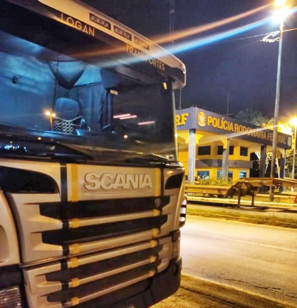 PRF conduz homem por embriaguez ao volante na BR-135