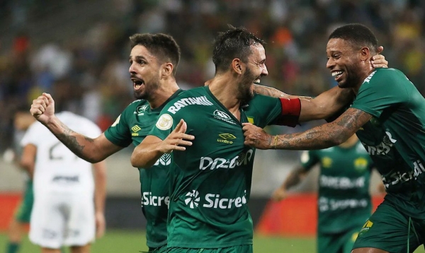 Brasileiro: Cuiabá surpreende Corinthians na abertura da 10ª rodada