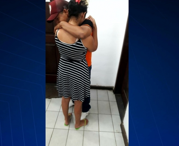 Após morte de bebês em incêndio, pais se apresentam à polícia no Maranhão