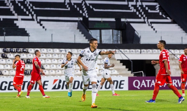 Ceará mantém 100% de aproveitamento na Sul-Americana