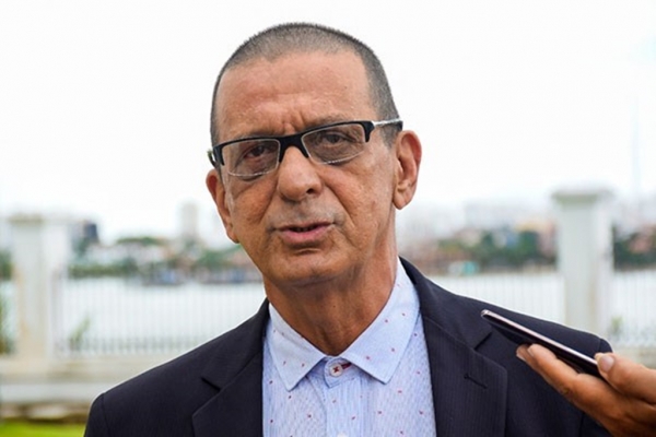 AÇAILÂNDIA  -  Prefeito de Açailândia renuncia ao cargo: VEJA CARTA