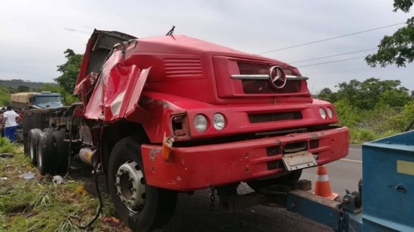 Motorista de caminhão morre em acidente na BR-316 no Maranhão