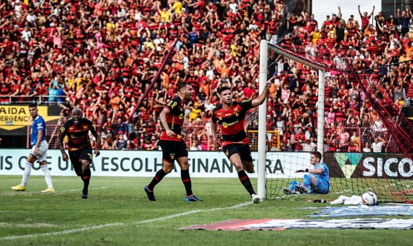 Sport bate Cruzeiro e fica a três pontos de ingressar no G4 da Série B