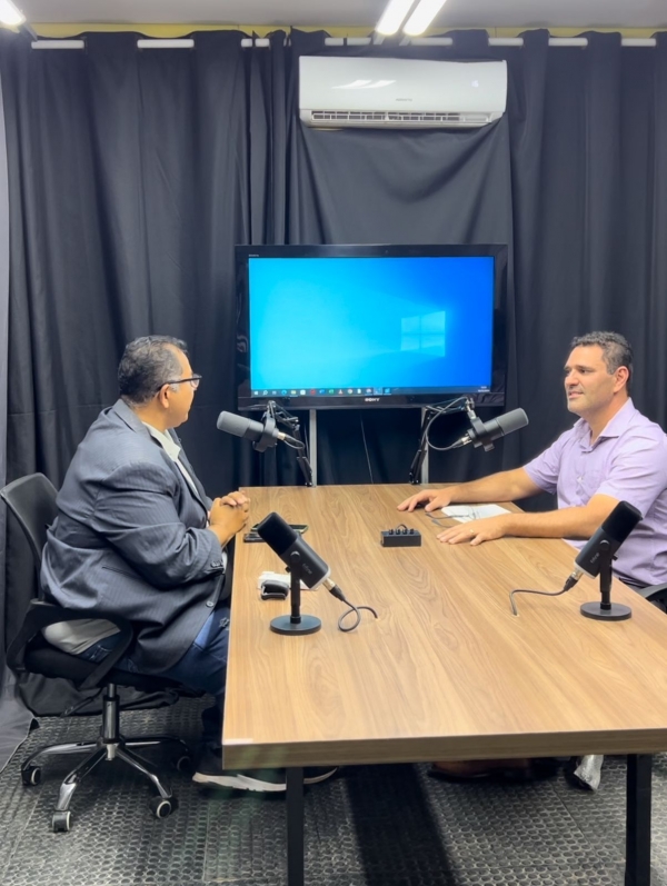 EM ENTREVISTA A PODCAST, DR. BENJAMIM OLIVEIRA FAZ BALANÇO DE SUA ATUAÇÃO NA CÂMARA DOS DEPUTADOS