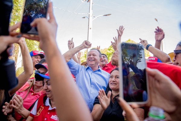  Carlos Brandão é reeleito governador do Maranhão