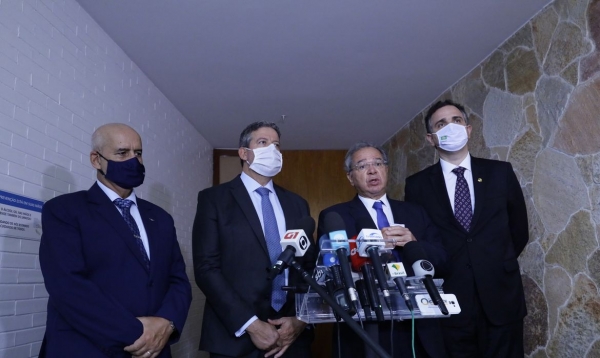 Lira e Pacheco mantêm votação de auxílio e de medidas de ajuste