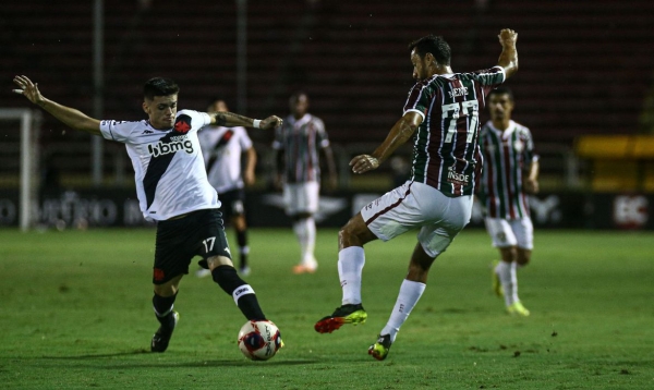 Fluminense e Vasco empatam pelo Carioca após segundo tempo movimentado