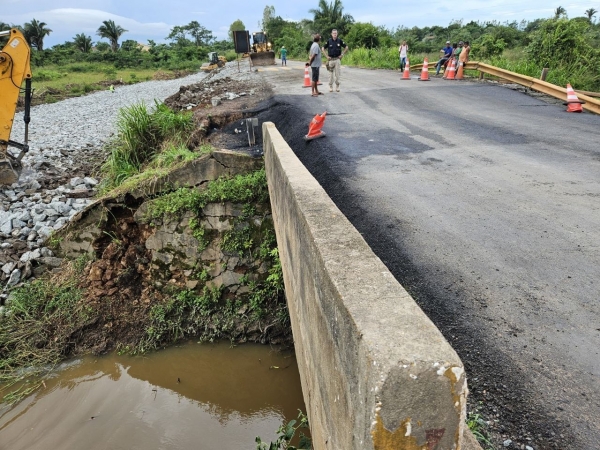 PONTE NA BR-222 EM SANTA INÊS É INTERDITADA PELO DNIT NA TARDE DESTA QUINTA-FEIRA (20)