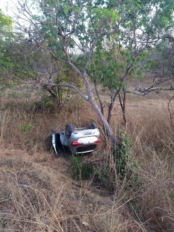 MARANHÃO - COLISÃO LATERAL DEIXA DOIS FERIDOS NA BR-316