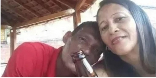 HOMEM MATA EX-COMPANHEIRA COM GOLPES DE FACA E É ENCONTRADO MORTO LOGO EM SEGUIDA