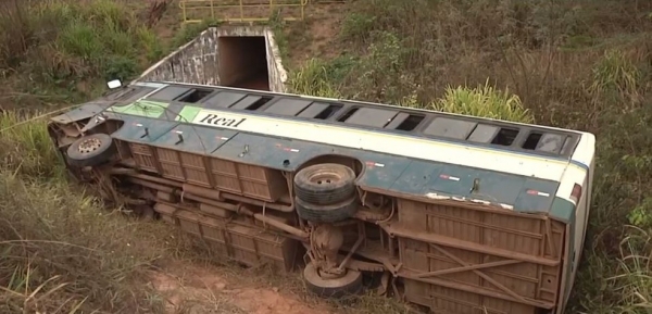 Duas mortes e várias pessoas feridas em três acidentes na região do Vale do Pindaré