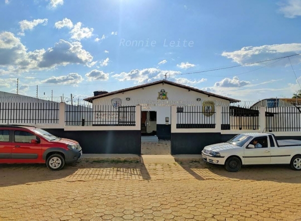 HOMEM É PRESO APÓS REGISTRAR FALSO ROUBO DE CARRO PARA RECEBER DINHEIRO DO SEGURO EM ITINGA