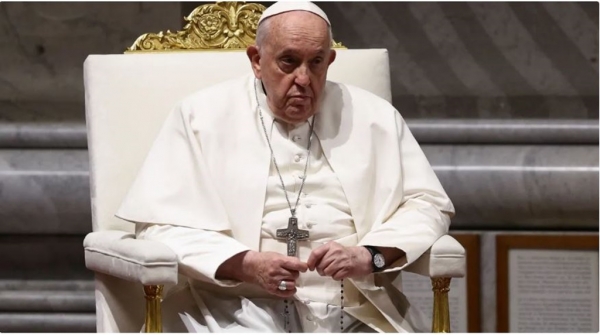 EM DECISÃO HISTÓRICA, VATICANO AUTORIZA BÊNÇÃO PARA CASAIS DO MESMO SEXO