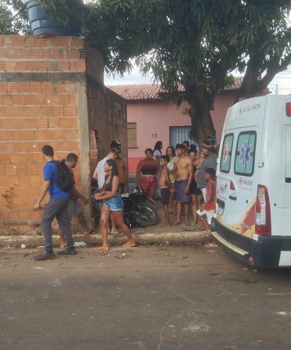 AÇAILÂNDIA: MOTOCICLISTA MORRE APÓS COLIDIR EM MURO NA VILA ILDEMAR