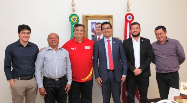 Em reunião com prefeito, governador Flávio Dino garante novos investimentos para Ribeirãozinho