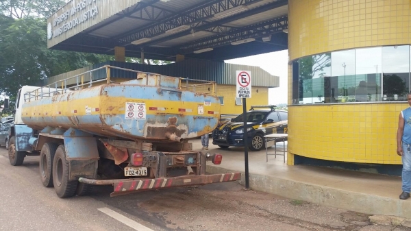 PRF recupera mais um veículo com ocorrência de roubo