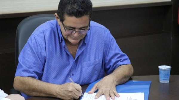 AÇAILÂNDIA - Reforma Administrativa é sancionada