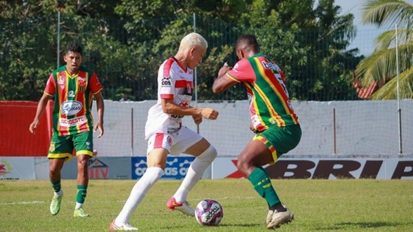 Sampaio supera desfalques pela Covid e vence o Juventude em sua estreia pelo Maranhense