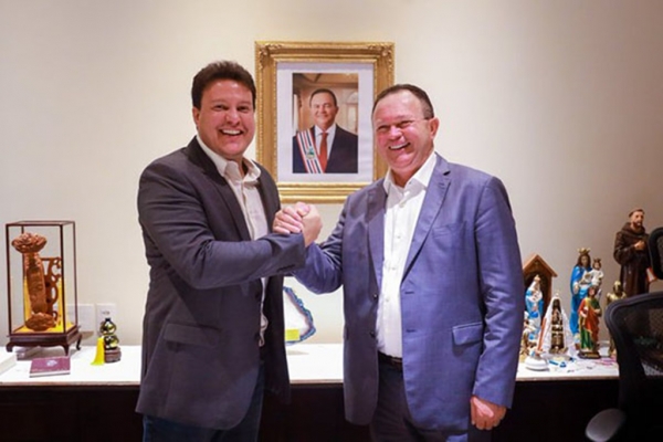 FELIPE CAMARÃO ASSUMIRÁ GOVERNO DO MARANHÃO HOJE SEGUNDA-FEIRA (8)