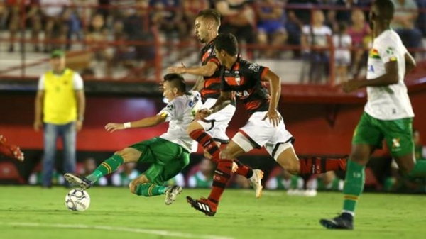 Com gol no fim, Sampaio vence o Atlético-GO e sai da zona de rebaixamento da Série B